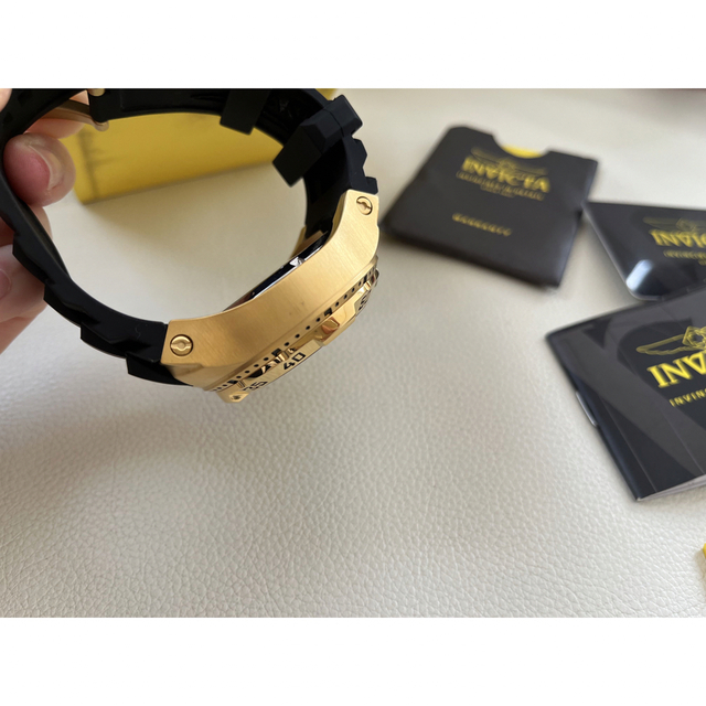 《美品》INVICTAインビクタ エクスカージョン 腕時計 ゴールド ダイバー