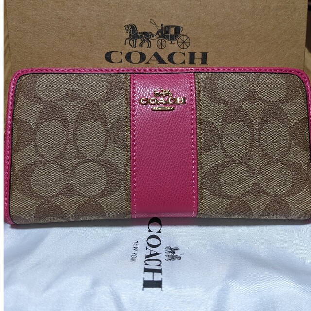 COACH  長財布　シグネチャー　ピンク