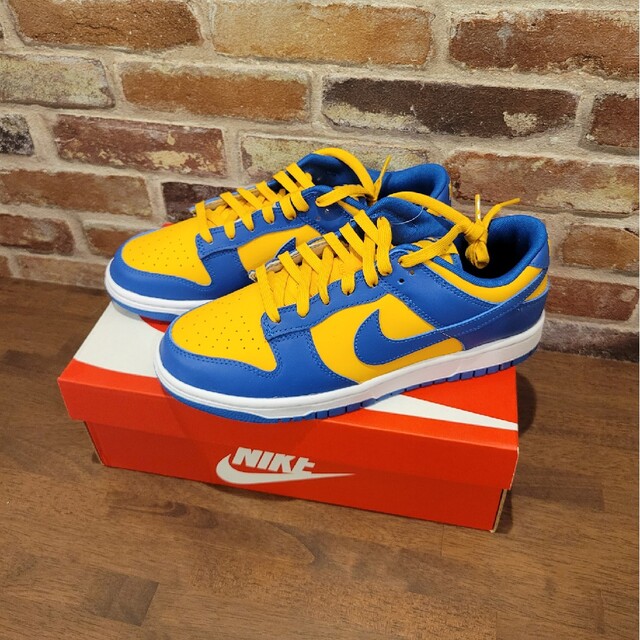 NIKE(ナイキ)のNike★Dunk Low 27cm ダンクローUCLAウォーリアーズナイキ メンズの靴/シューズ(スニーカー)の商品写真