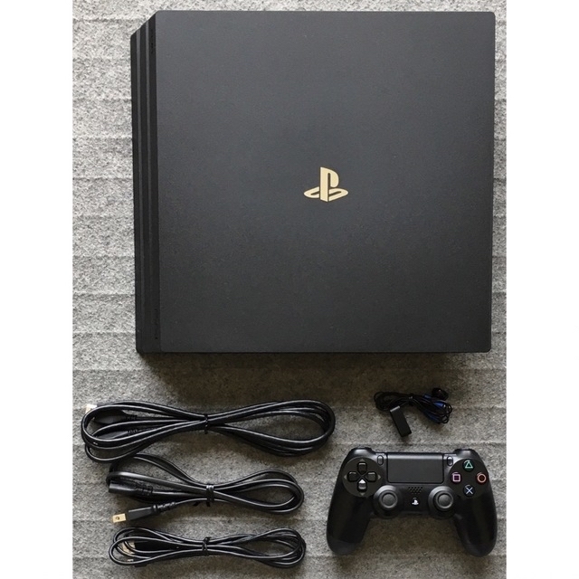 PS4 PRO 7200B 一式