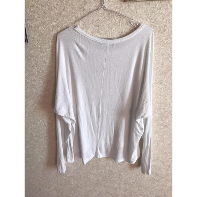 Brandy Melville(ブランディーメルビル)のBrandy Melvilleオーバーフィット長袖 レディースのトップス(Tシャツ(長袖/七分))の商品写真