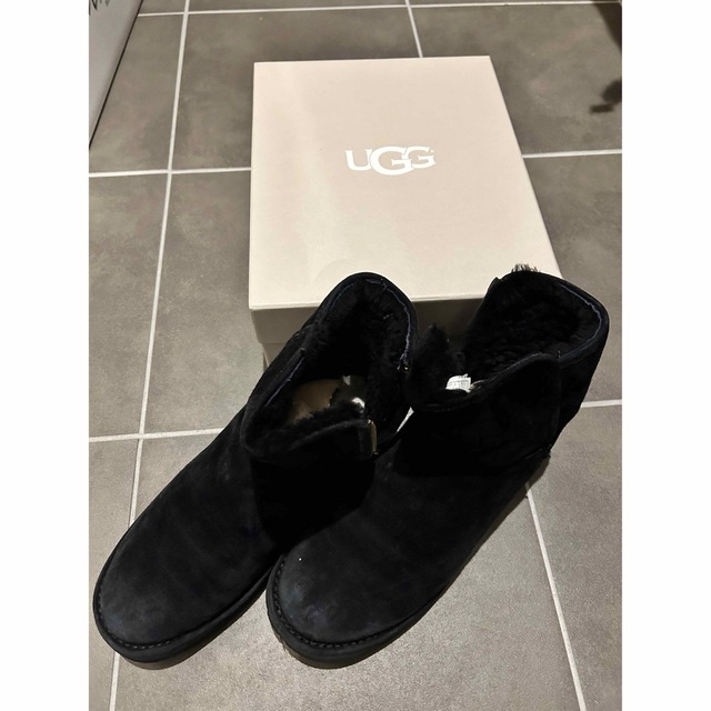 UGG(アグ)のUGGのムートンブーツ レディースの靴/シューズ(ブーツ)の商品写真