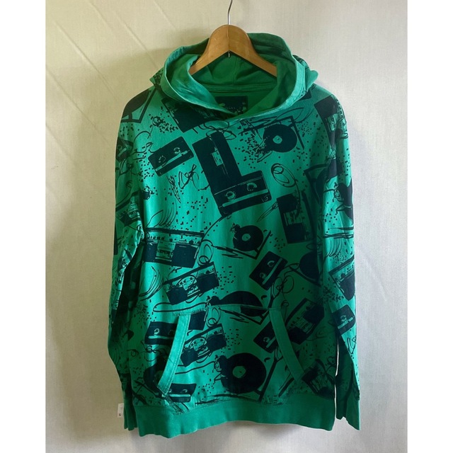 Vuit   Cutsew Pullover Hoodie   Size M 7