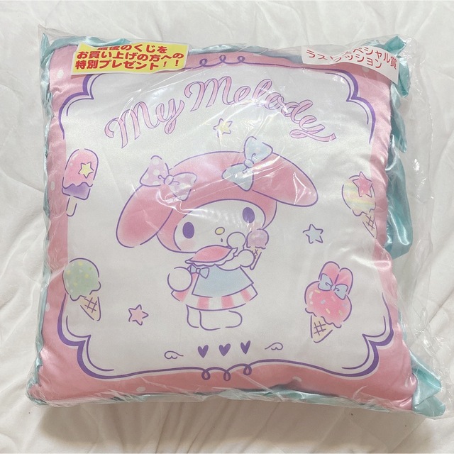 クロミ♡ツンデレカフェ♡クッション♡新品タグ付き - キャラクターグッズ