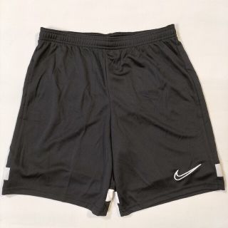 ナイキ(NIKE)の新品　ナイキ　アカデミー21ショートパンツ　メンズ2XLサイズ　　ブラック(ショートパンツ)