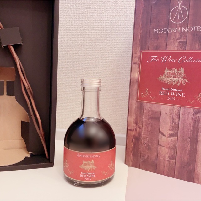モダンノーツ レッドワイン コスメ/美容のリラクゼーション(アロマディフューザー)の商品写真