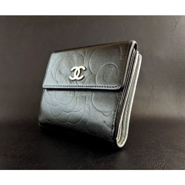 CHANEL - 【超美品】シャネル財布 折財布 二折財布 カメリア