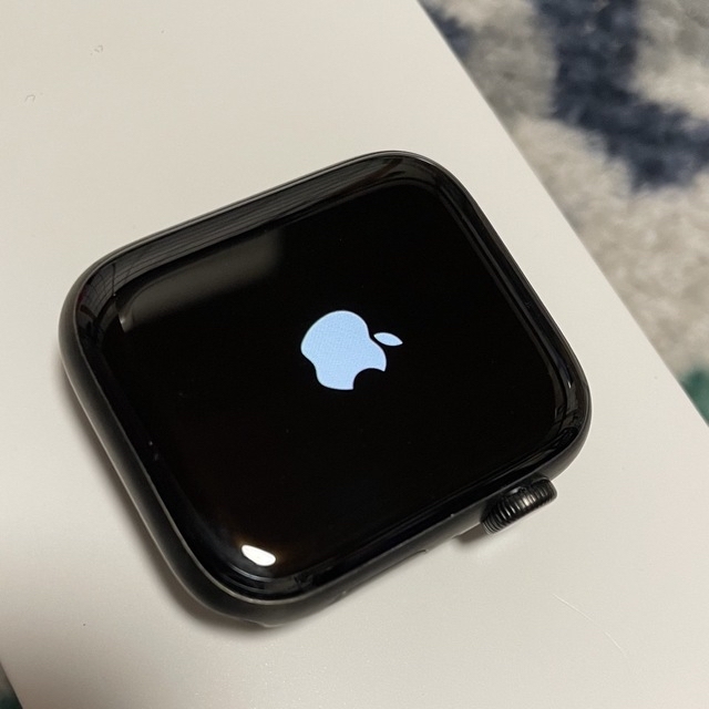 Apple Watch(アップルウォッチ)の【値下しました】Apple Watch 6 チタニウム メンズの時計(腕時計(デジタル))の商品写真