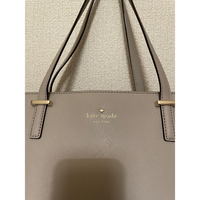 kate spade new york(ケイトスペードニューヨーク)の美品　kate spade new york トートバッグ　保存袋付 レディースのバッグ(トートバッグ)の商品写真