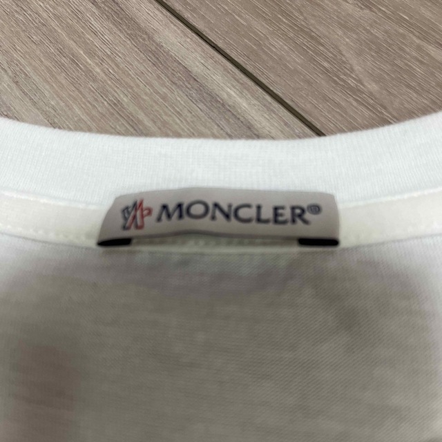 MONCLER(モンクレール)のモンクレールTシャツ　お値引き！ レディースのトップス(Tシャツ(長袖/七分))の商品写真