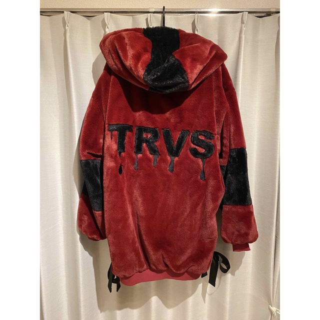 travas tokyo Drip Logo Faux Fur ファーパーカー