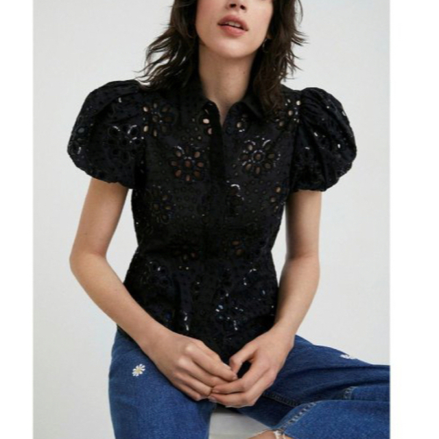 DESIGUAL - 新品✨タグ付き♪定価15,900円 デシグアル ブラウス DESIGUAL - 新品✨タグ付き♪定価15,900円 デシグアル ブラウス