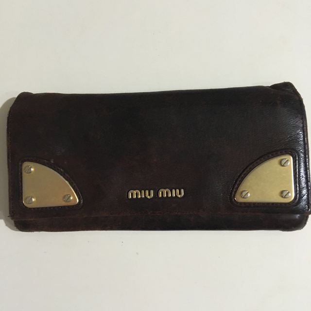 miumiu(ミュウミュウ)のmiumiu財布 レディースのファッション小物(財布)の商品写真