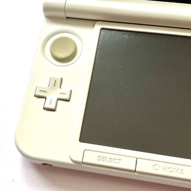 ニンテンドー3DS - 【ソフト2点付き】ニンテンドー3DS LL ピンク