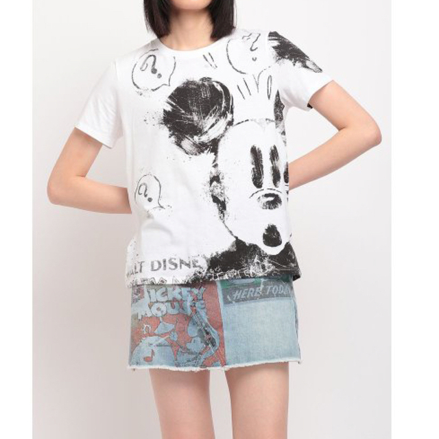 DESIGUAL(デシグアル)の新品✨タグ付き♪未使用　デシグアル　Tシャツ　Mサイズ　大特価‼️ レディースのトップス(Tシャツ(半袖/袖なし))の商品写真