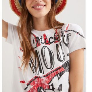 デシグアル(DESIGUAL)の新品✨タグ付き♪未使用　デシグアル　Tシャツ　Mサイズ　大特価‼️(Tシャツ(半袖/袖なし))