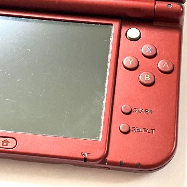 ニンテンドー3DS(ニンテンドー3DS)の【ソフト6点付】NEWニンテンドー3DS LL メタリックレッド 本体 エンタメ/ホビーのゲームソフト/ゲーム機本体(携帯用ゲーム機本体)の商品写真