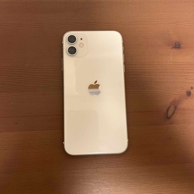 iPhone11 64GB 本体iPhone