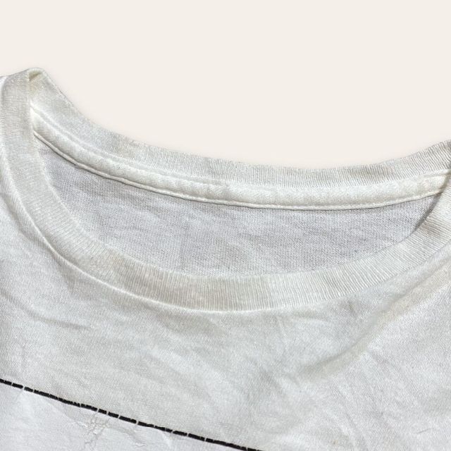 S93 古着    白 ビリーアイリッシュ　アーティスト　バンド Tシャツ メンズのトップス(Tシャツ/カットソー(半袖/袖なし))の商品写真