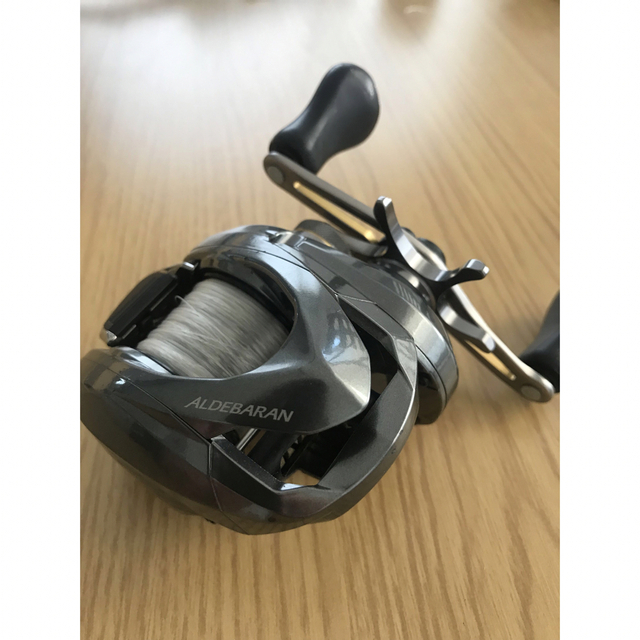 SHIMANO(シマノ)の☆美品☆SHIMANO 16アルデバラン BFS XG 左ハンドル 付属品完備 スポーツ/アウトドアのフィッシング(リール)の商品写真