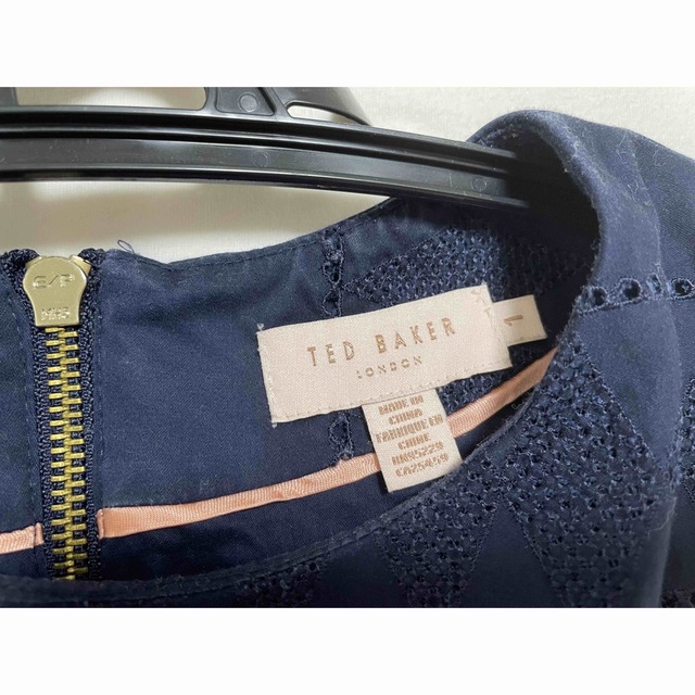 TED BAKER(テッドベイカー)のテッドベーカーワンピース レディースのワンピース(ひざ丈ワンピース)の商品写真