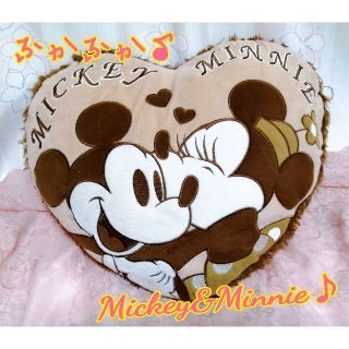 ディズニー(Disney)の希少レア【Mickey&Minnie】ふかふかハートクッション(キャラクターグッズ)