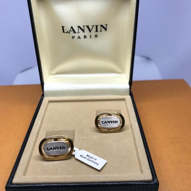 LANVIN(ランバン)の美品★LANVIN ランバン★カフリンクス  カフスボタン ゴールド ケース付き メンズのファッション小物(カフリンクス)の商品写真