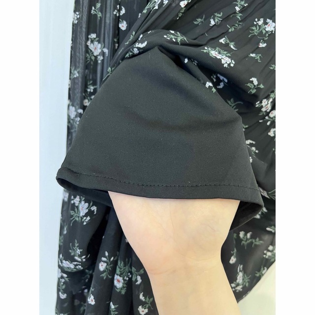 INGNI(イング)のINGNI 花柄 プリーツスカート レディースのスカート(ロングスカート)の商品写真