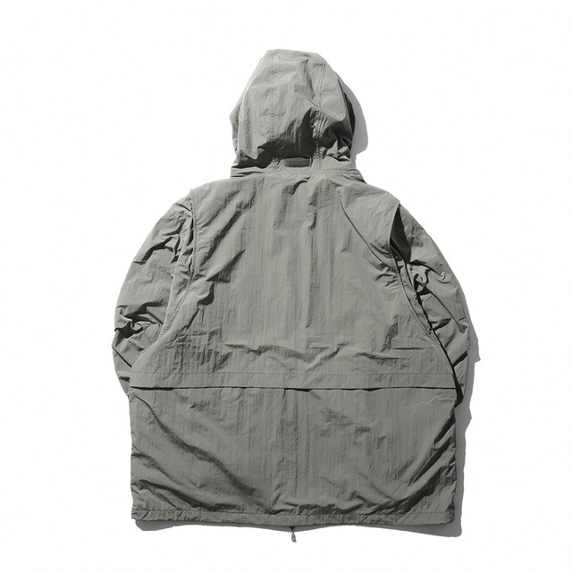 1LDK SELECT(ワンエルディーケーセレクト)のDAIWA PIER39 TECH 2WAY WINDBREAKER Lサイズ メンズのジャケット/アウター(ナイロンジャケット)の商品写真