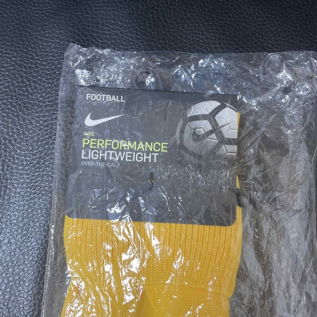 子供用 ソックス 靴下 NIKE soccer サッカー 23 25 未使用品 スポーツ/アウトドアのサッカー/フットサル(ウェア)の商品写真