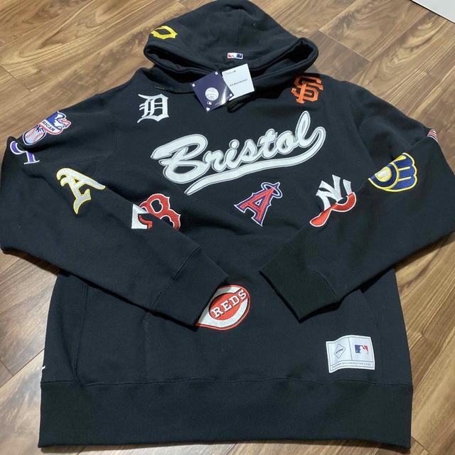F.C.R.B. - ブリストル パーカーの通販 by kzskzs's shop|エフシー F.C.R.B. - ブリストル パーカーの通販 by kzskzs's shop|エフシー