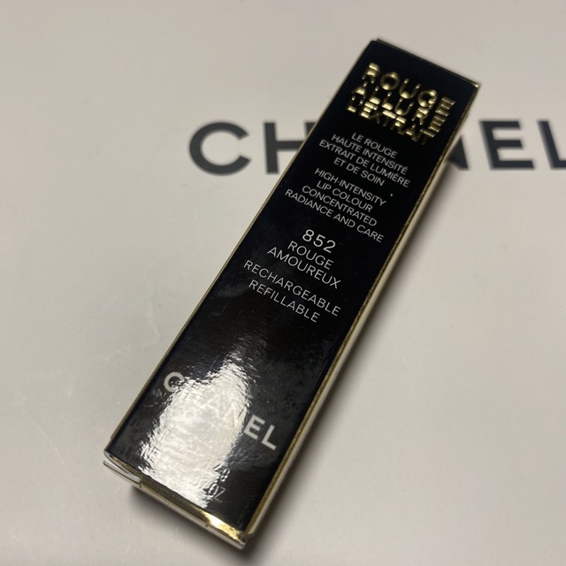 CHANEL ルージュアリュールレクストレ 852 ルージュアムルー