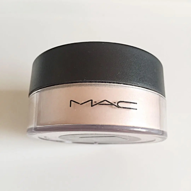 MAC(マック)のMACイリデサントパウダー コスメ/美容のベースメイク/化粧品(フェイスパウダー)の商品写真
