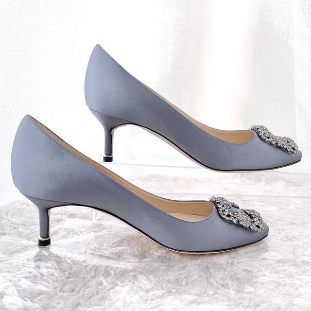 MANOLO BLAHNIK(マノロブラニク)のマノロブラニク MANOLO BLAHNIK ハンギシ　ヒール　パンプス　新品 レディースの靴/シューズ(ハイヒール/パンプス)の商品写真