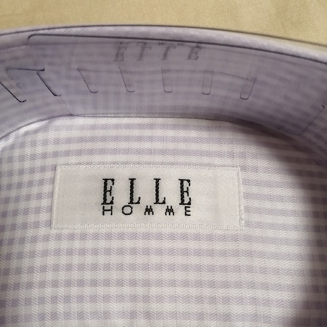 ELLE HOMME（ELLE）(エルオム)のELLE HOMME エルオム ワイ シャツ　超軽量素材　ギンガムチェック メンズのトップス(シャツ)の商品写真