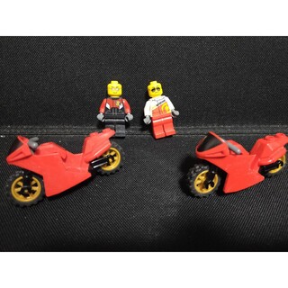 レゴ(Lego)のレゴ　ミニフィグ2体 バイク2台(ミリタリー)