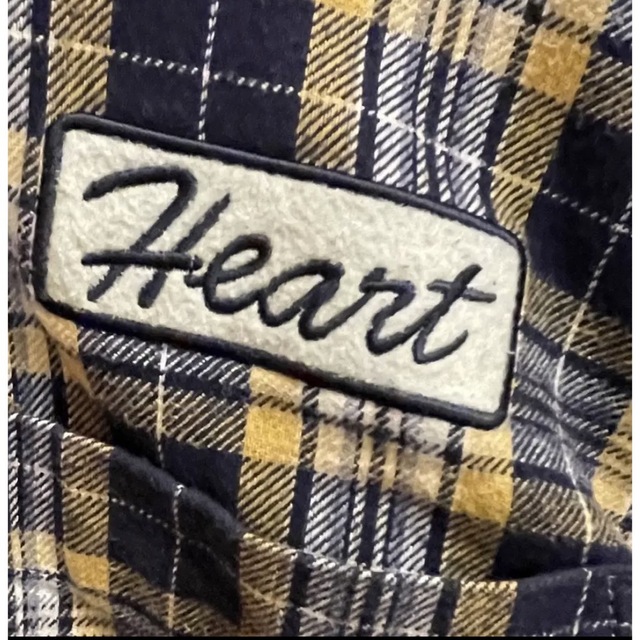 BEAMS(ビームス)の【セール 】美品BEAMS HEART 刺繍ロゴ★ 長袖チェックシャツ　メンズM メンズのトップス(Tシャツ/カットソー(七分/長袖))の商品写真