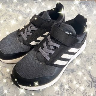 アディダス(adidas)のadidas★スニーカー★18cm(スニーカー)