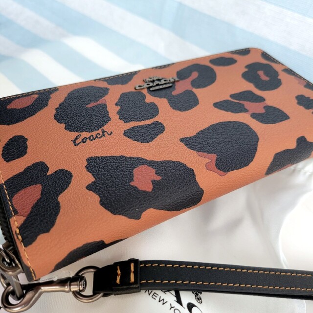 【新品未使用】COACH コーチ 長財布 シグネチャー ヒョウ柄ブラウン 母の日