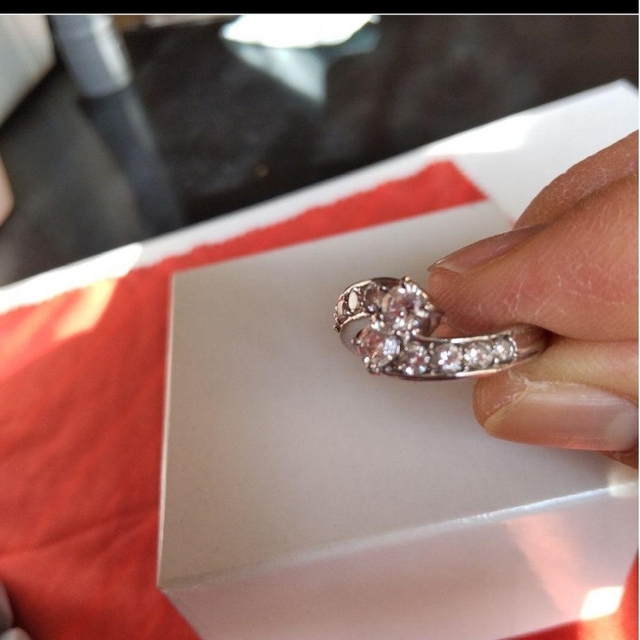 プラチナ900 1ctダイヤモンドリング レディースのアクセサリー(リング(指輪))の商品写真