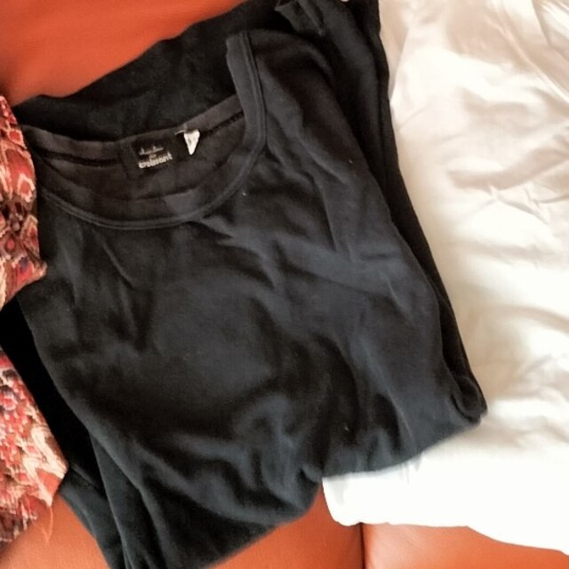 レディース 黒 ピタピタTシャツ 中古 レディースのトップス(Tシャツ(半袖/袖なし))の商品写真