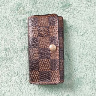 ルイヴィトン(LOUIS VUITTON)のルイ・ヴィトン ダミエ 4連キーケース(キーケース)