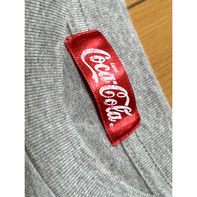 コカ・コーラ(コカコーラ)のCoca Cola 2002 FIFA WORLD CUP 日韓 Tシャツ 灰色 メンズのトップス(Tシャツ/カットソー(半袖/袖なし))の商品写真