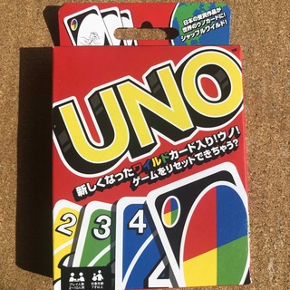 UNO  ウノ　カードゲーム　新品(トランプ/UNO)