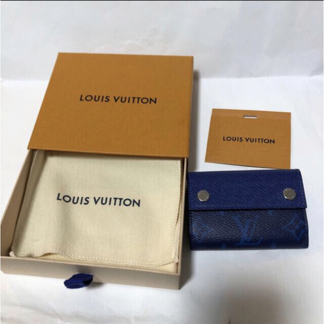 LOUIS VUITTON - 極美品 ルイヴィトン ディスカバリーコンパクト LOUIS VUITTON - 極美品 ルイヴィトン ディスカバリーコンパクト