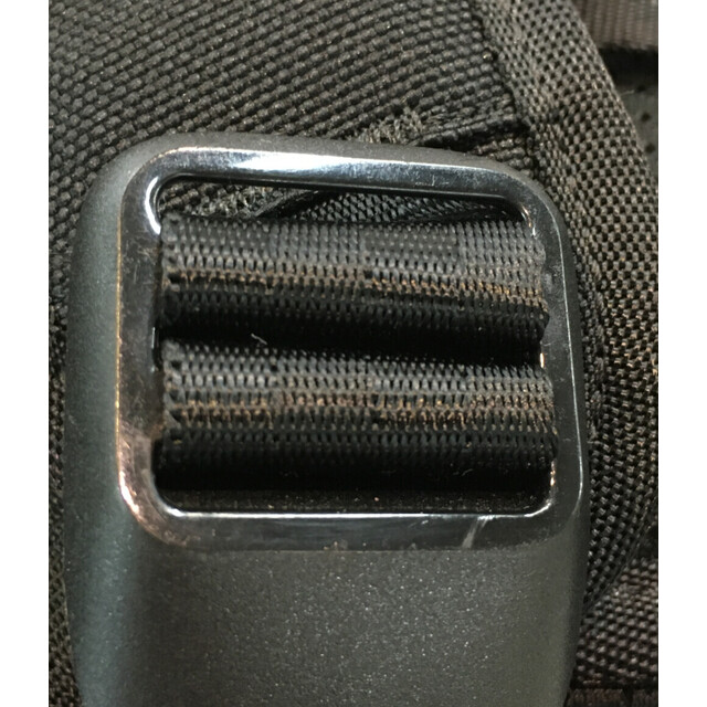 Incase(インケース)のインケース INCASE リュック    メンズ メンズのバッグ(バッグパック/リュック)の商品写真