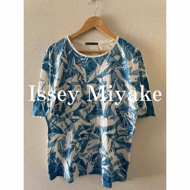 Issey Miyake イッセイミヤケ　Tシャツ　シワ加工Tシャツ