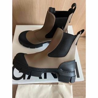新品 GANNI ガニー ラバー チェルシー ブーツ 37 23.5cmの通販 by shop