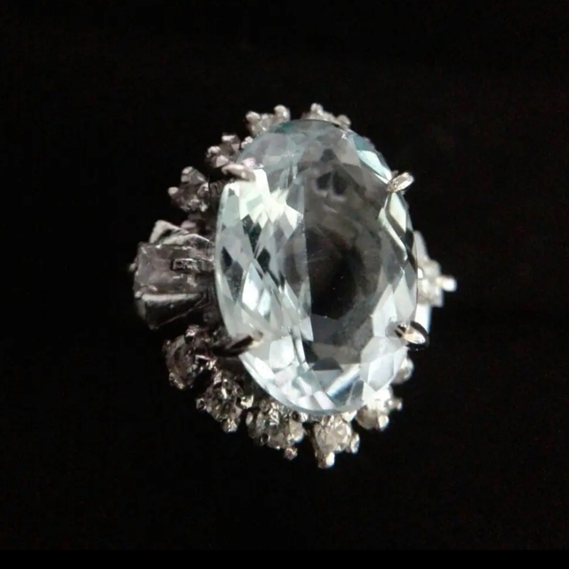 高品質☆大粒 2.57ct アクアマリンダイヤリング　pm850 鑑別書付き レディースのアクセサリー(リング(指輪))の商品写真