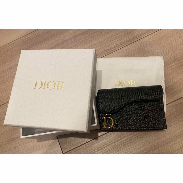 Dior - SADDLEフラップカードホルダー